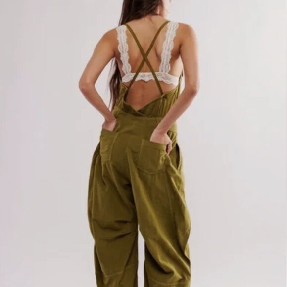 ISO Free People Palmer Jumpsuit sz L or XL - Picture 2 of 3